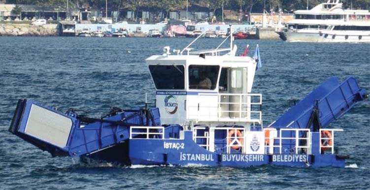 MOL Turkey on Sea Cleaning